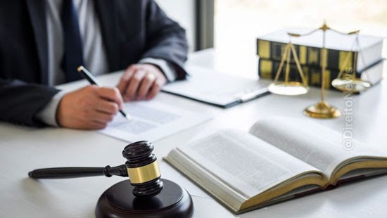 stj reconhece hipotese impedimento juiz acao contra promotores