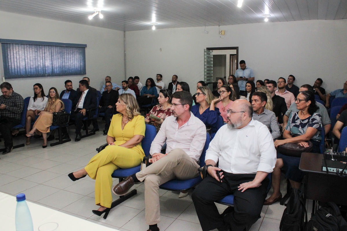 567334e66761a65b6633d9a6e20655a8-1