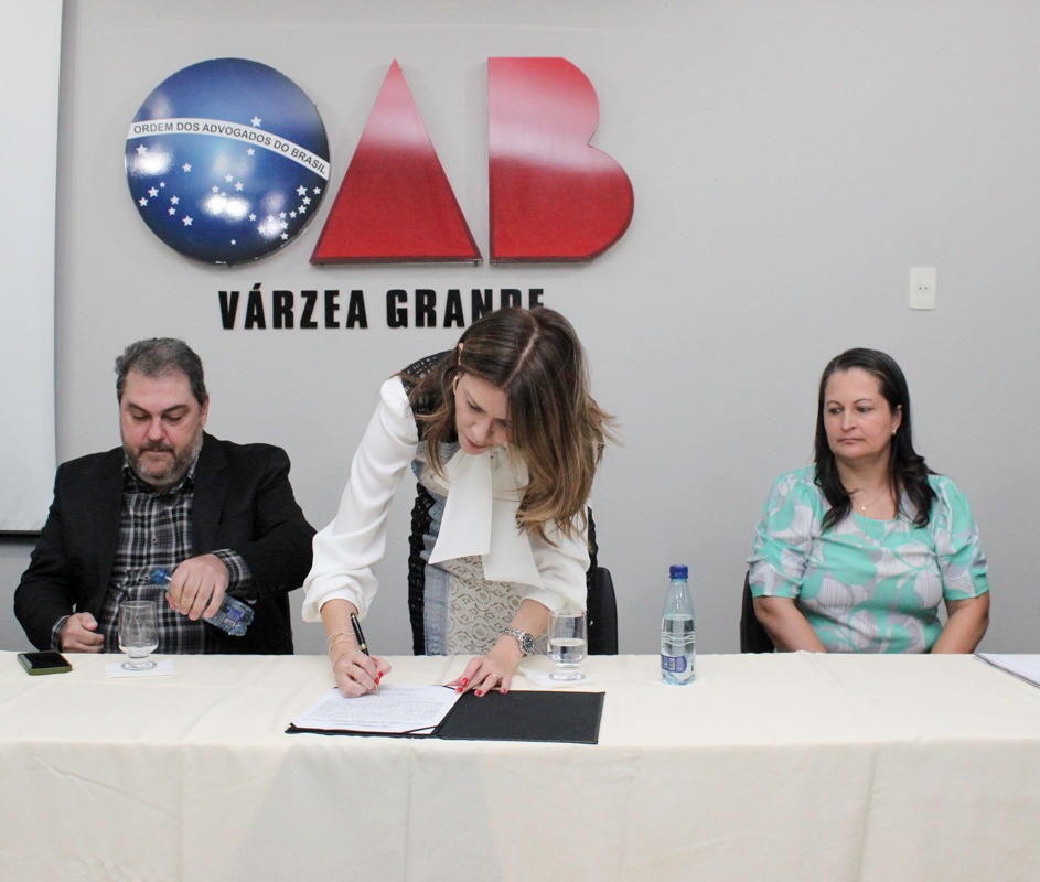 a1f9d5fad88adc0cfadb2b21f985587d-1