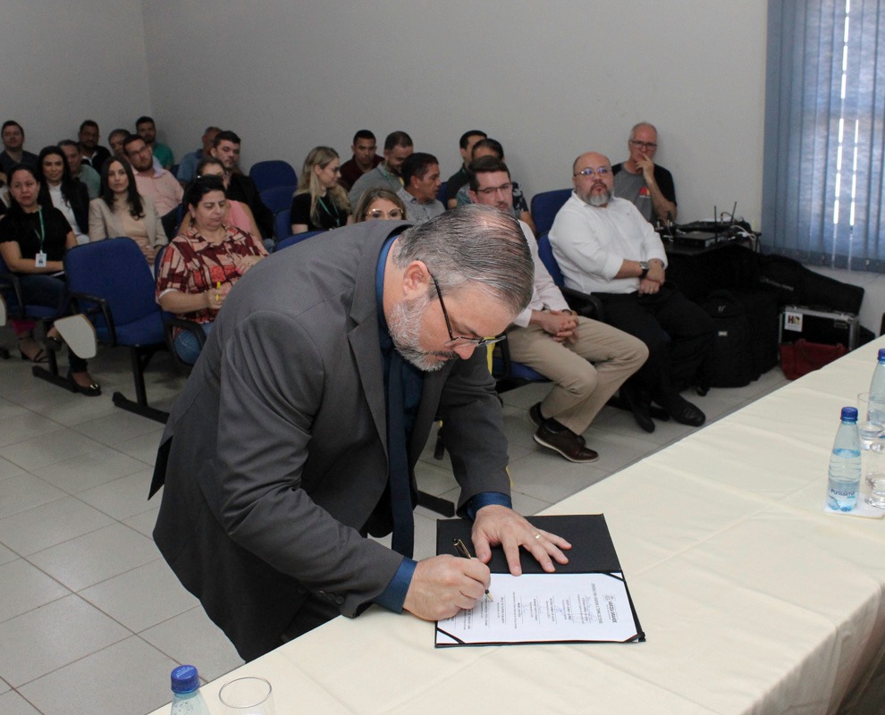 7a6e88d7af6d31c1e67bce98d0c4335c-1