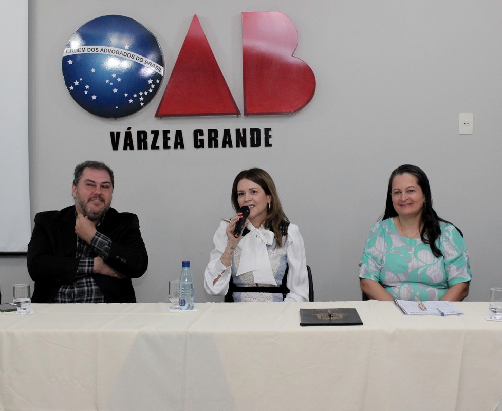 24251fe367f44a79b14ef795cff46470-1