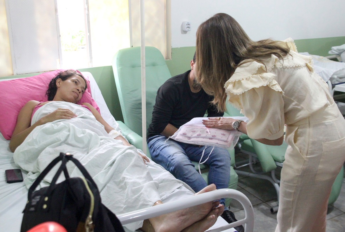 716146be75e0ad35b43e0ec0e0bd20a9-1