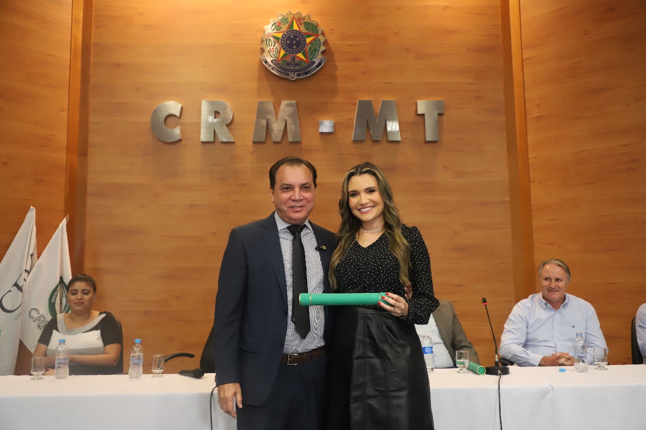 d8a072ab8f6f2003e05c66553a378e60-1