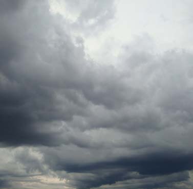 Abril começa chuvoso e traz temperaturas mais amenas ao Paraná, aponta Simepar 3