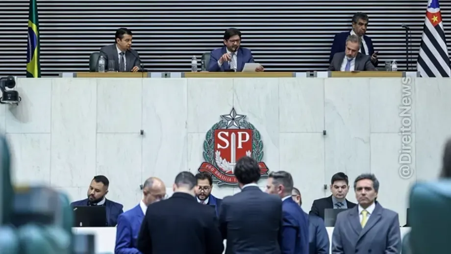 deputados aprovam mais mil novos cargos judiciario 2 minutos