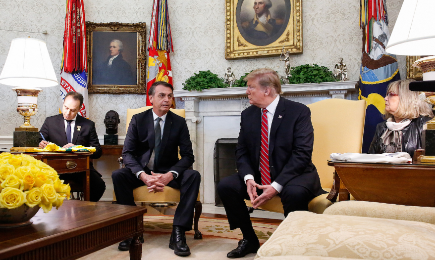 Esta foi a reação de Bolsonaro após anúncio de tarifa de Trump 1