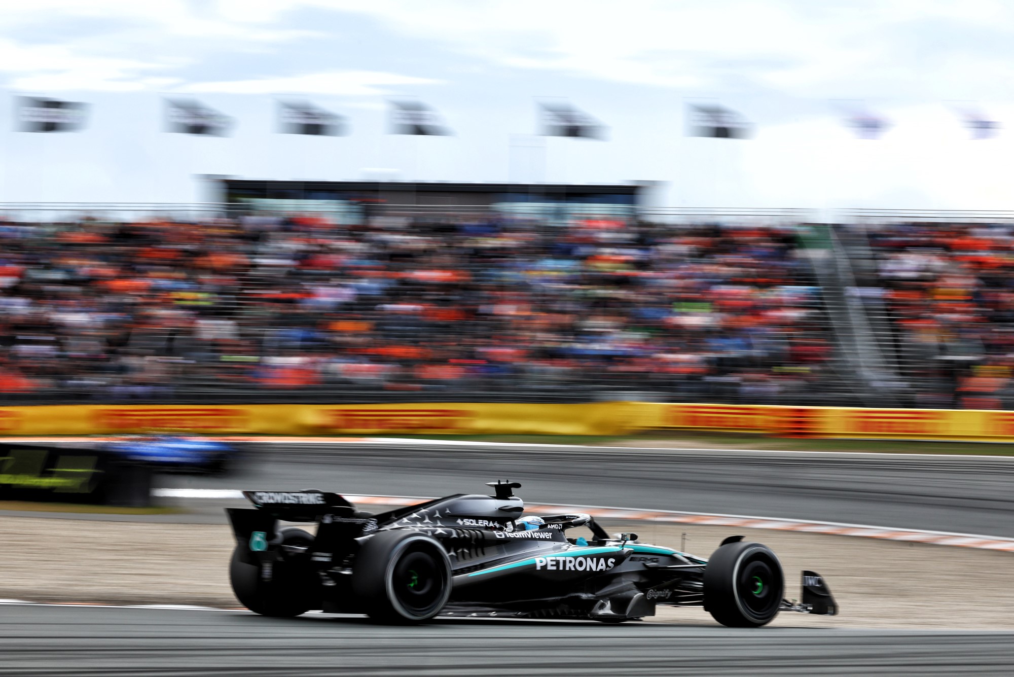 F1: Confira as imagens dos primeiros treinos do GP da Holanda George Russell (GBR) Mercedes AMG F1 W16.