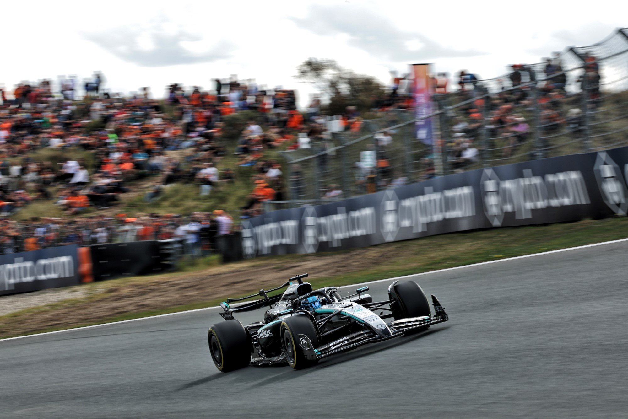 F1: Confira as imagens dos primeiros treinos do GP da Holanda George Russell (GBR) Mercedes AMG F1 W16.