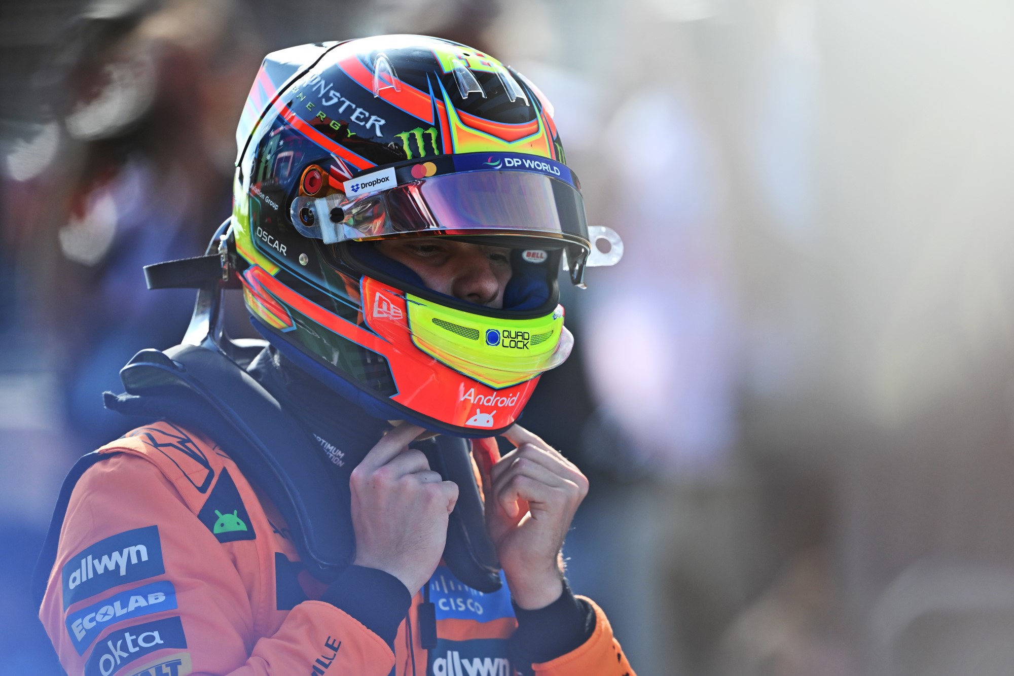 F1: Confira as imagens da pole de Piastri para o GP da Holanda Pole sitter Oscar Piastri (AUS) McLaren in qualifying parc ferme.