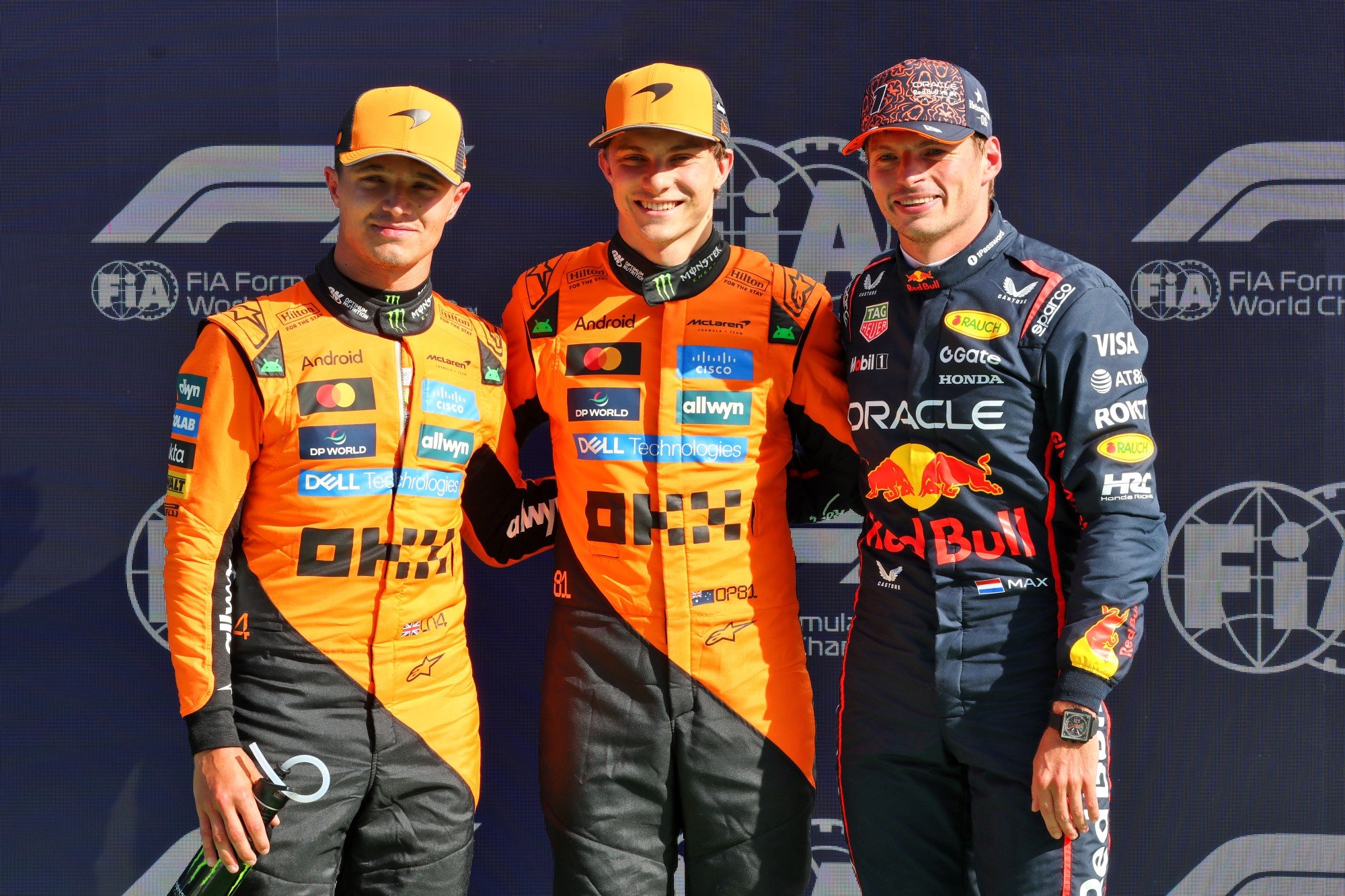 F1: Confira as imagens da pole de Piastri para o GP da Holanda Qualifying top three in parc ferme (L to R): Lando Norris (GBR) McLaren, second; Oscar Piastri (AUS) McLaren, pole position; Max Verstappen (NLD) Red Bull Racing, third.