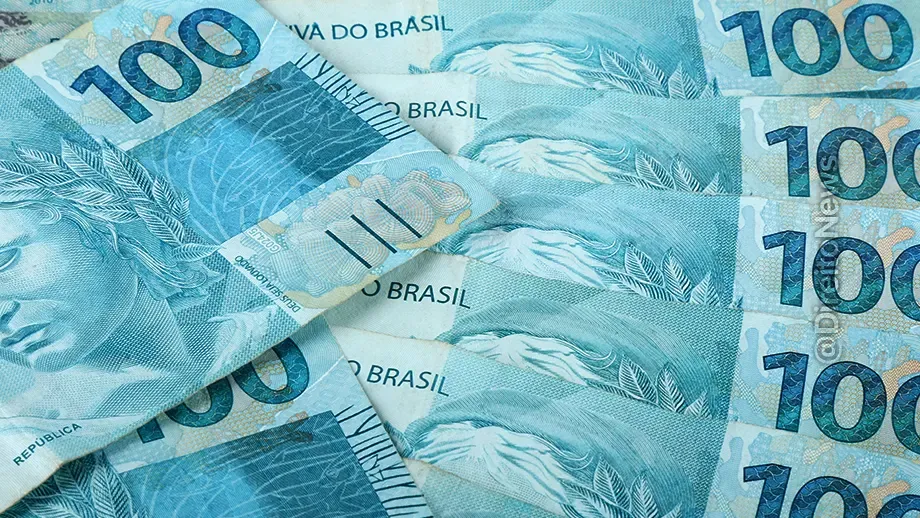 dinheiro trabalhador salario minimo 2026 r 1631 aumento 744