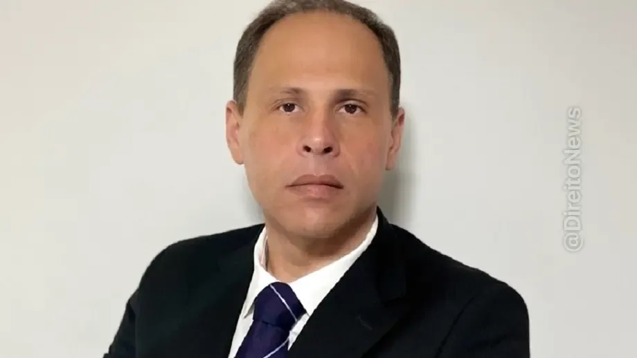 procuradoria denuncia juiz ex assessor moraes desvios herancas