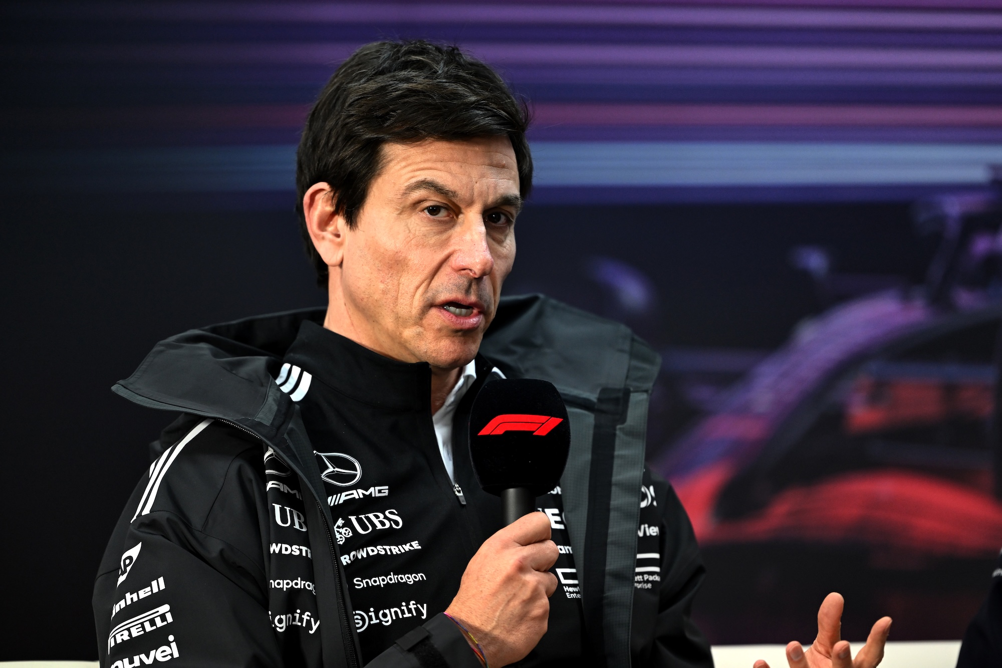 F1: Wolff admite preocupação com falta de velocidade em reta da Mercedes em Monza