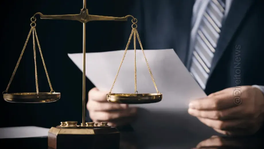 advogado sera indenizado apos empresa acusalo advocacia predatoria peca processual