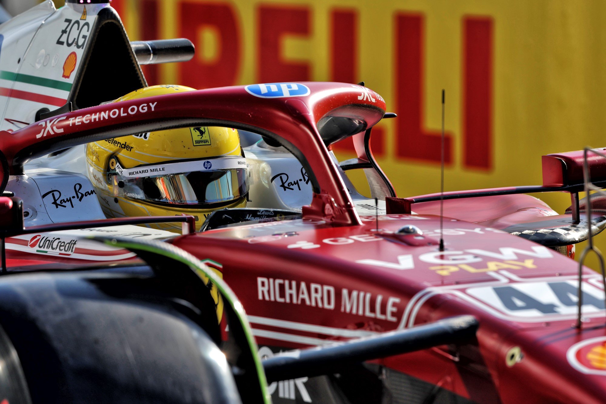 Lewis Hamilton (GBR) Ferrari SF-25.