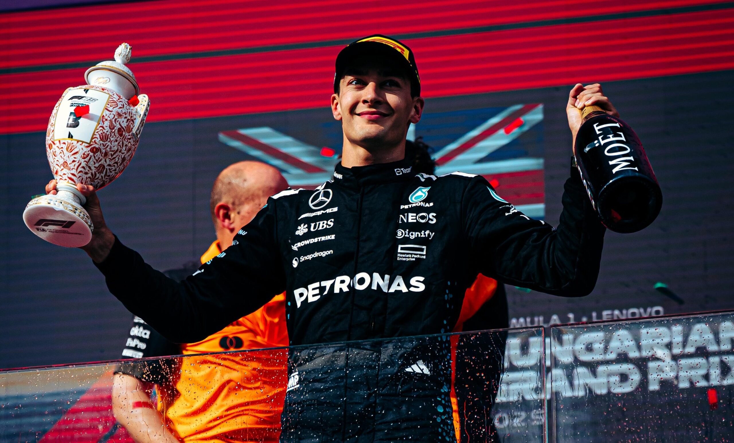 F1: Rosberg sugere impasse salarial de Russell em renovação com Mercedes