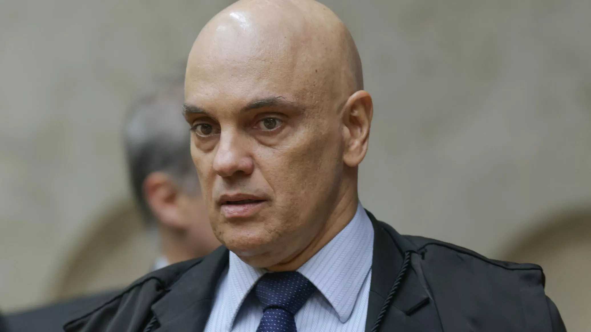 Moraes autoriza investigação de ameaças contra Dino por voto em julgamento de Bolsonaro 2