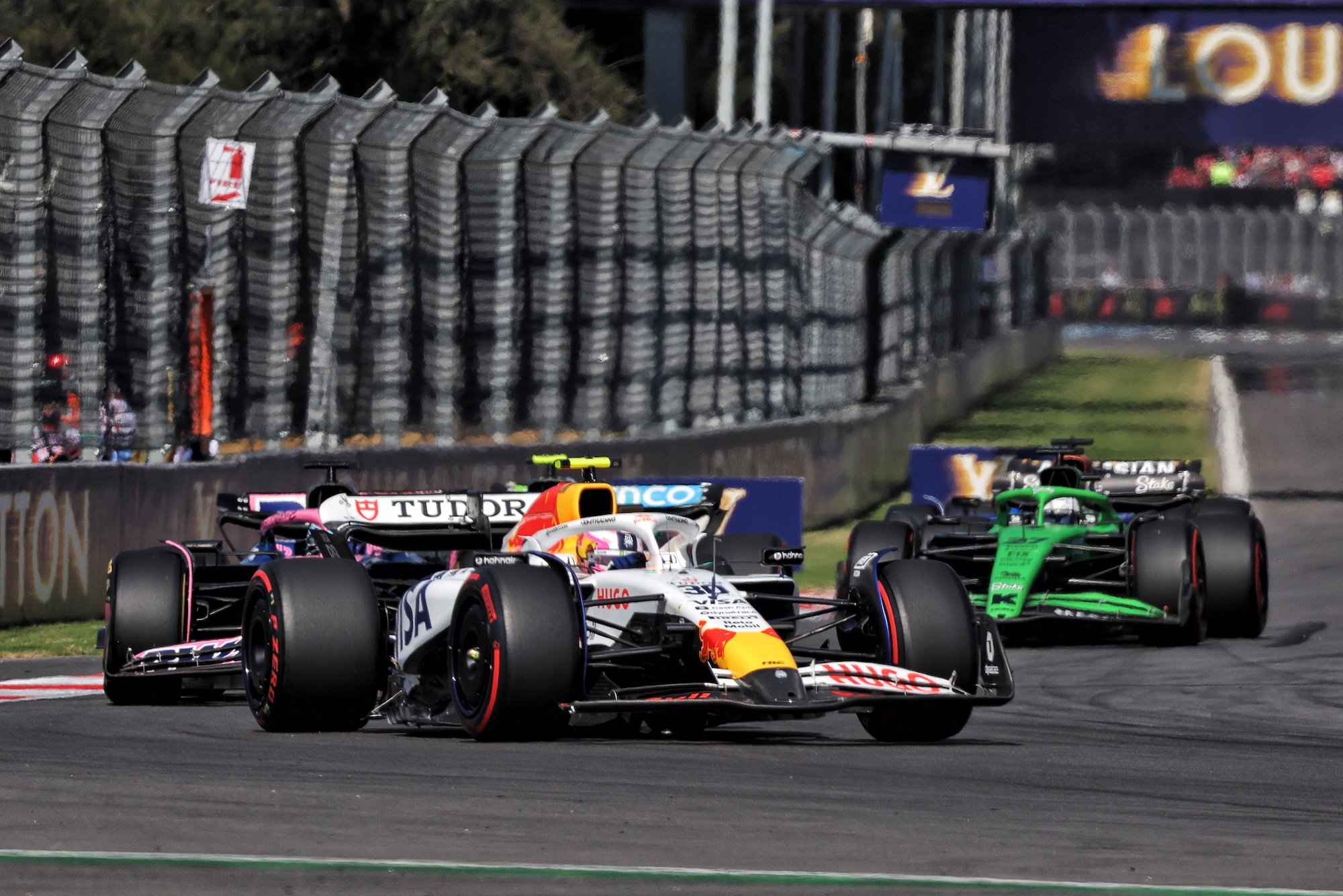 Liam Lawson (NZL) Racing Bulls VCARB 02.