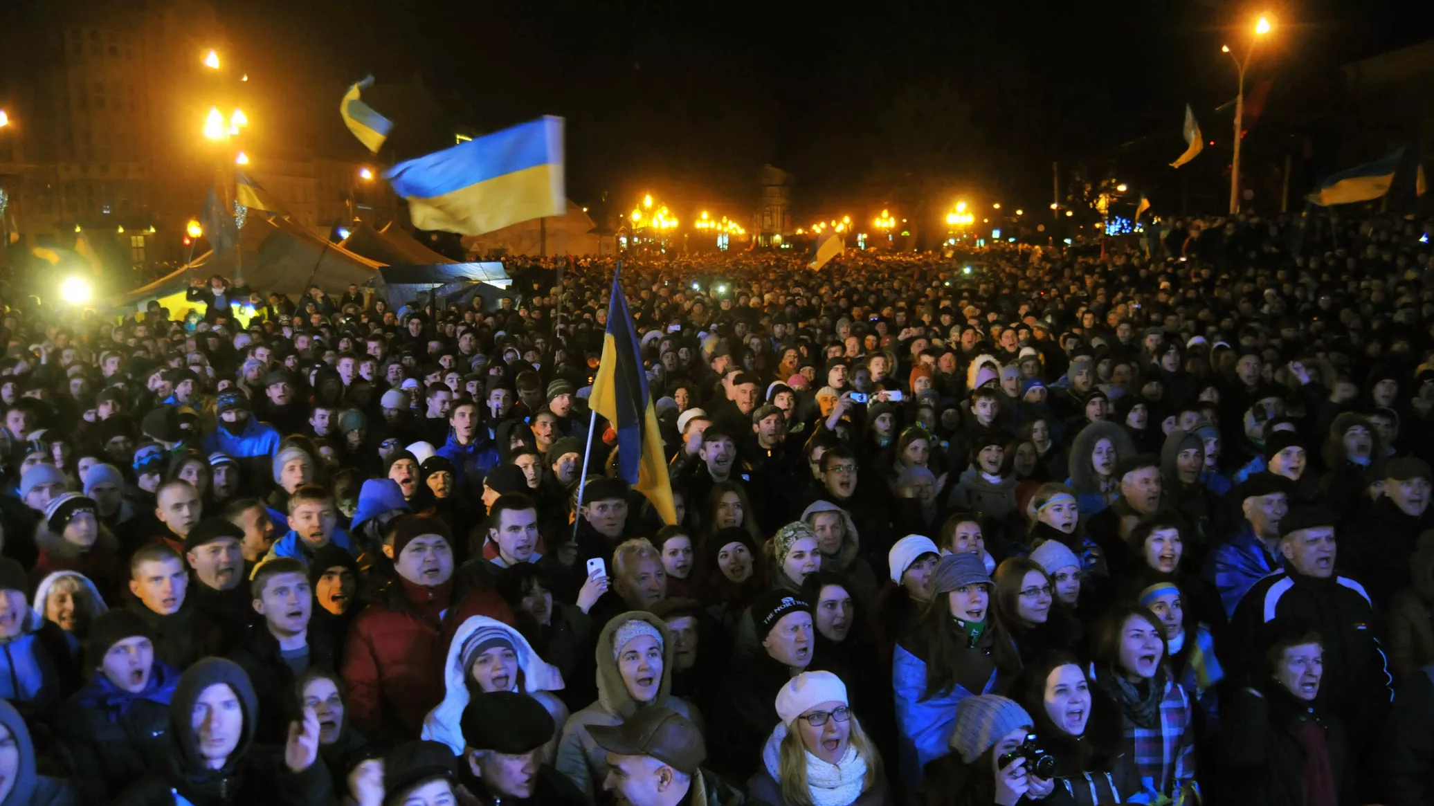 Enciclopédia alimentada por IA aponta que EUA apoiaram financeiramente protestos na Ucrânia 1