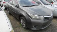 Leilão tem Honda XRE 300 a R$ 900 e Toyota Corolla mais barato que iPhone 1