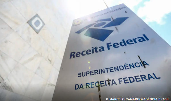 Receita Federal libera R$ 605 milhões em restituições da malha fina nesta segunda 3
