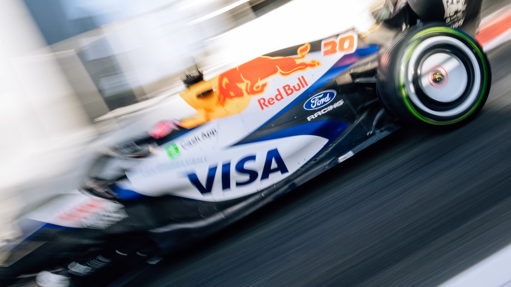 F1: Lawson afirma que"quanto mais rápido for, mais aproveitarei" VCARB 03 Liam Lawson (Racing Bulls) - Testes Barcelona F1 2026