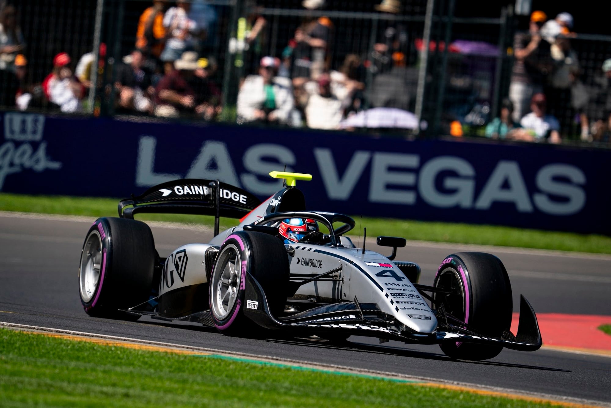 F1: Cadillac revela que Herta recusou contrato da Red Bull