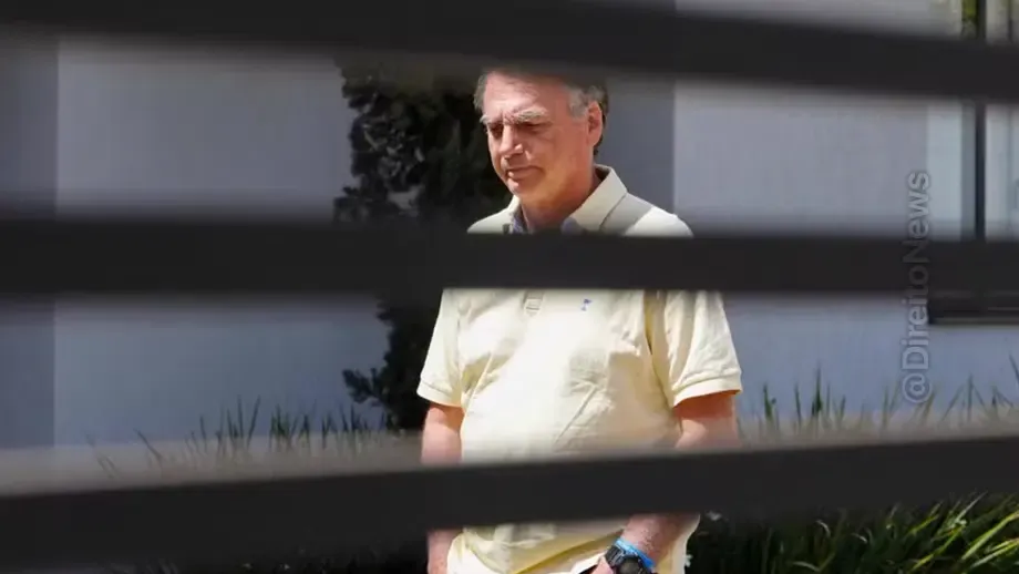 bolsonaro hospital passar mal madrugada flavio